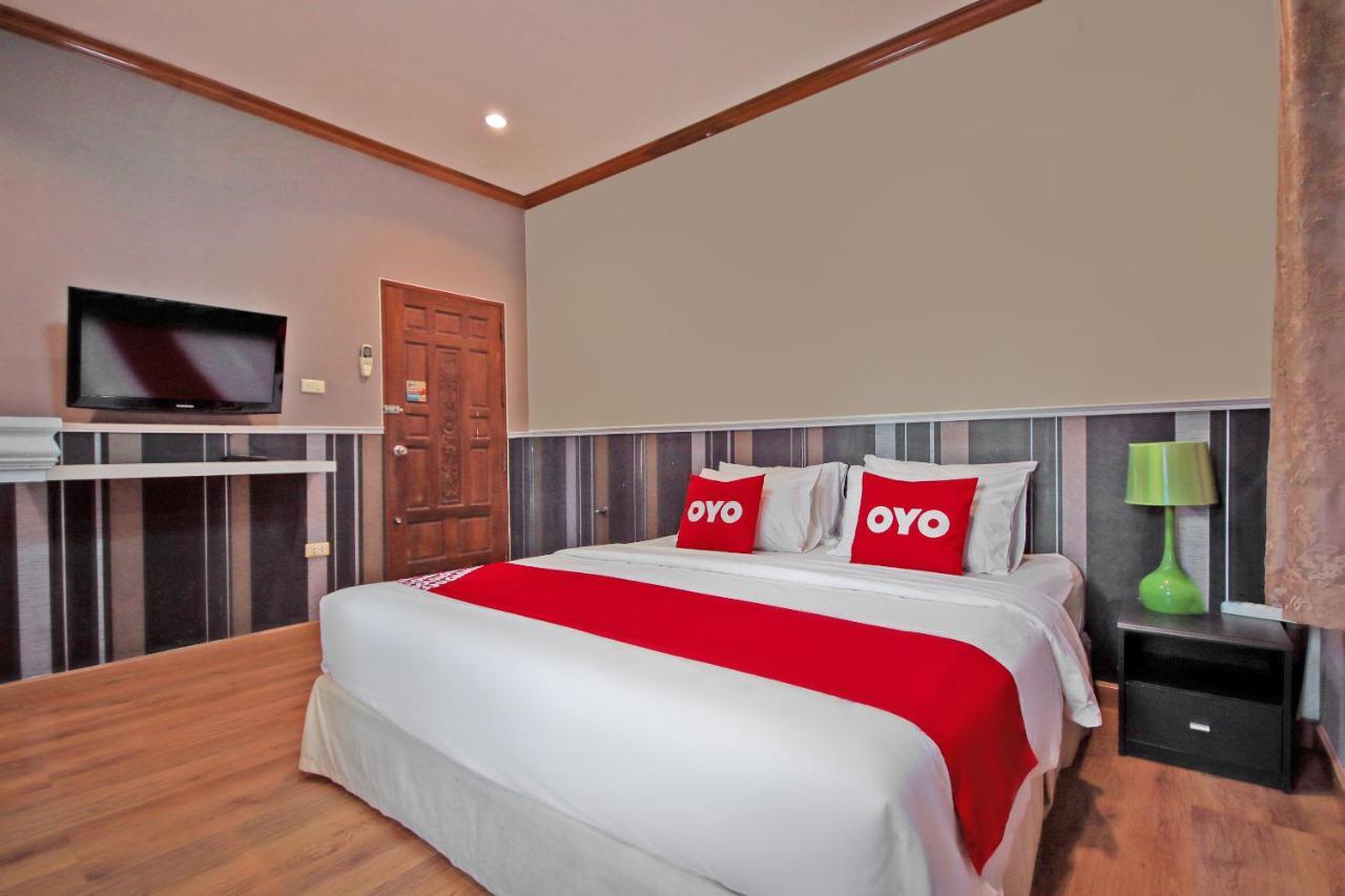 Oyo 1117 Phuket Airport Suites Thalang Exterior photo