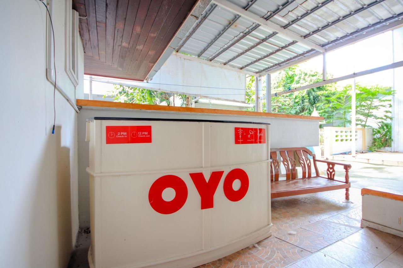 Oyo 1117 Phuket Airport Suites Thalang Exterior photo